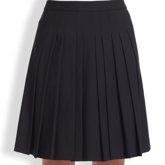 Theory black pleated skirt Clearance